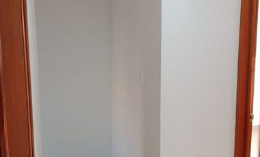 VENTA DE CASA EN FRACC. REAL VERONA, TECÁMAC