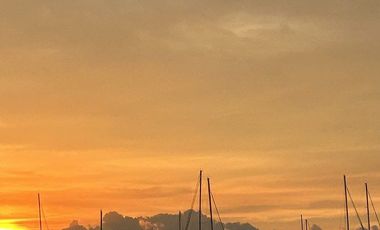 CASA EN VENTA CON ALBERCA, CERCA DEL MALECÓN DE LA PAZ BCS