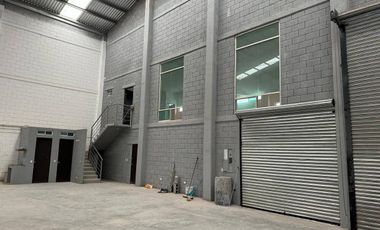 Bodega en renta en Santa Catarina