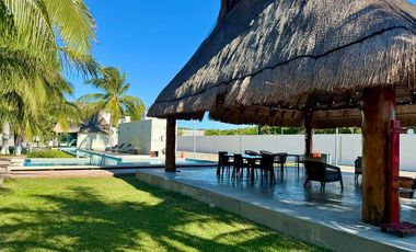 SE RENTA CASA EN RESIDENCIAL AZUL, CIUDAD DEL CARMEN