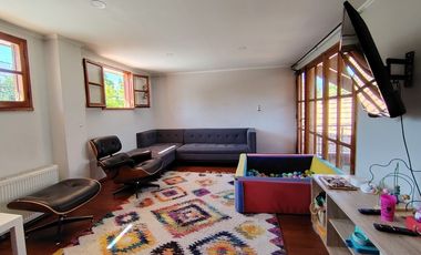 PRECIOSA CASA VENTA SAN CARLOS DE  APOQUINDO / CERRO CATEDRA