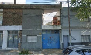 Venta Galpón con elevador