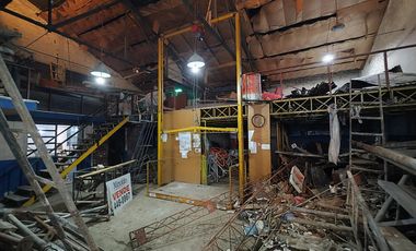 Venta Galpón con elevador