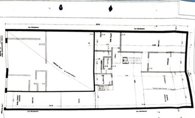 Venta Galpón con elevador