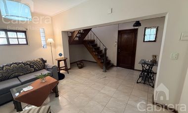 Venta de Casa 4 dorm Villa Elisa La Plata