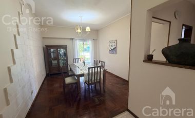 Venta de Casa 4 dorm Villa Elisa La Plata