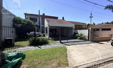 Venta de Casa 4 dorm Villa Elisa La Plata