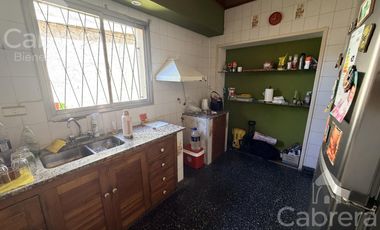 Venta de Casa 4 dorm Villa Elisa La Plata