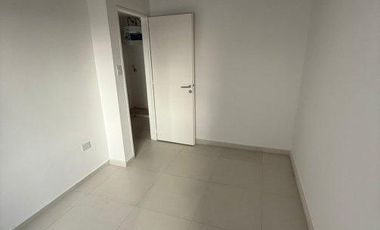 VENTA DEPARTAMENTO 2 AMBIENTES CON PATIO LANUS ESTE