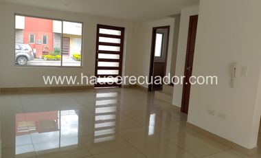 Estrena hoy Casas nuevas de 179m² en Conocoto con patio, terraza, BBQ y ubicación privilegiada