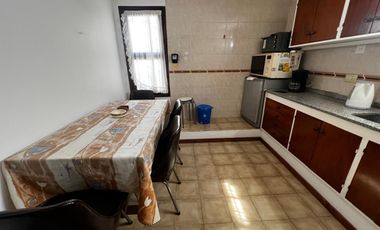 Alquiler Martinez PH en Av H. Irigoyen 731