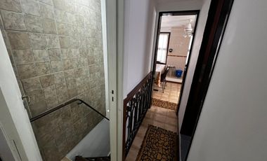 Alquiler Martinez PH en Av H. Irigoyen 731