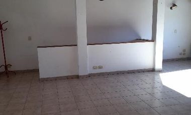 El Bolsón, Amplio departamento sobre Av. San Martin