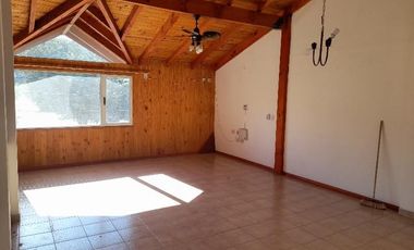 El Bolsón, Amplio departamento sobre Av. San Martin