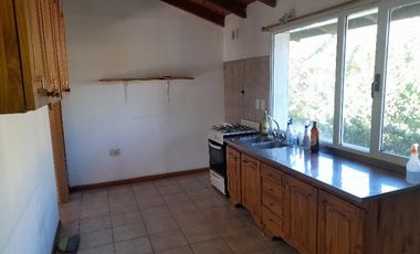 El Bolsón, Amplio departamento sobre Av. San Martin