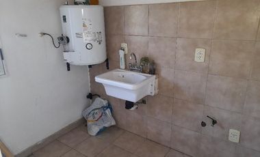 El Bolsón, Amplio departamento sobre Av. San Martin