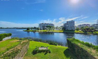Alquiler departamento 3 ambientes vista a la laguna central, Yoo 2, Nordelta