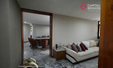 Casa en Venta en El Palomar Ideal para Remodelar Ubicación de Lujo