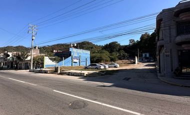Terreno Comercial en Manzanillo