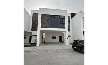 CASA RENTA EN ALYA RESIDENCIAL