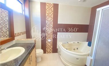 Casa en Venta Manta Beach, Sur de Manta