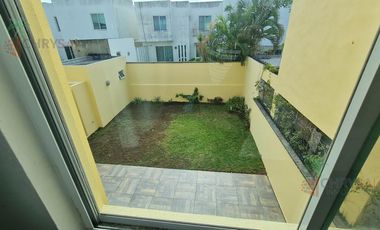 Casa en condominio - Fraccionamiento Residencial El Náutico