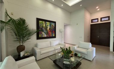 Hermosa casa campestre en Cerritos