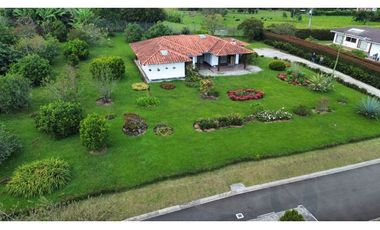 SE VENDE CASA CAMPESTRE EN LA CEJA EN PARCELACION CASA 1 SOLO NIVEL