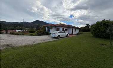 SE VENDE CASA CAMPESTRE EN LA CEJA EN PARCELACION CASA 1 SOLO NIVEL