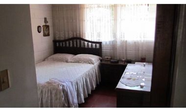 CASA UNIFAMILIAR PARA LA VENTA UBICADA EN CALASANZ