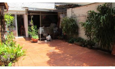 CASA UNIFAMILIAR PARA LA VENTA UBICADA EN CALASANZ