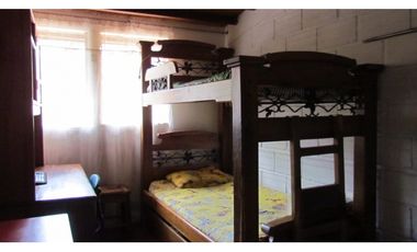 CASA UNIFAMILIAR PARA LA VENTA UBICADA EN CALASANZ