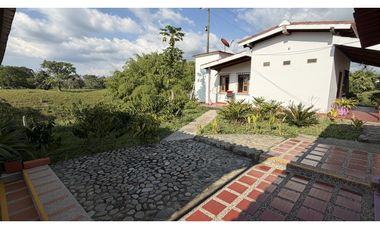 VENTA DE FINCA-HOTEL EN CIRCASIA, QUINDO, COLOMBIA