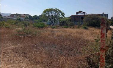 Lote cerca al aeropuerto Santa Marta Colombia