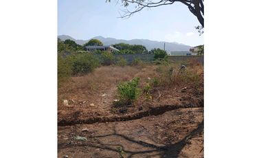 Lote cerca al aeropuerto Santa Marta Colombia