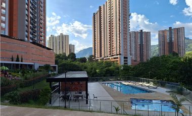 Vendo Apto 82 mts en Suramérica unidad completa y excelentes  acabados