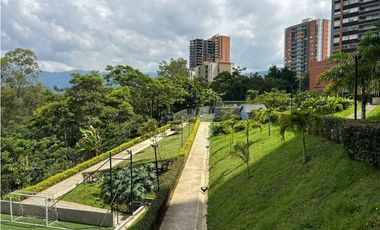 Vendo Apto 82 mts en Suramérica unidad completa y excelentes  acabados