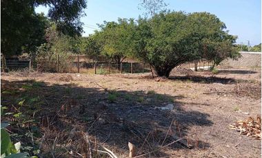 Lote cerca al aeropuerto Santa Marta Colombia