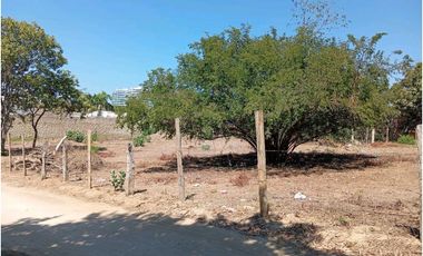 Lote cerca al aeropuerto Santa Marta Colombia
