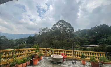 Apartarmento en arriendo Envigado el salado