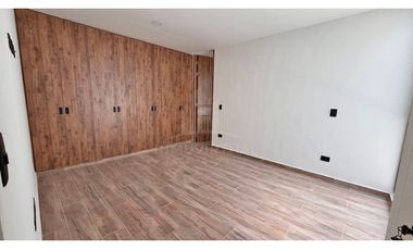 SE ALQUILA CASA MEDIANERA CONJUNTO CERRADO SECTOR CERRITOS PEREIRA