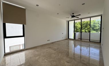 Casa en  venta en Mérida YCC  club de Golf YCC 5 recámaras