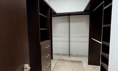 Casa en  venta en Mérida YCC  club de Golf YCC 5 recámaras