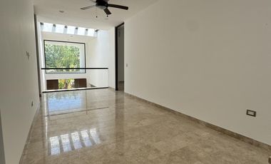 Casa en  venta en Mérida YCC  club de Golf YCC 5 recámaras