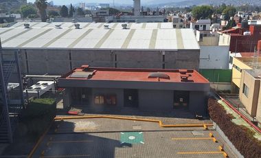Oficina en renta de 3,600 m2 en Tlalnepantla