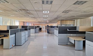 Oficina en renta de 3,600 m2 en Tlalnepantla