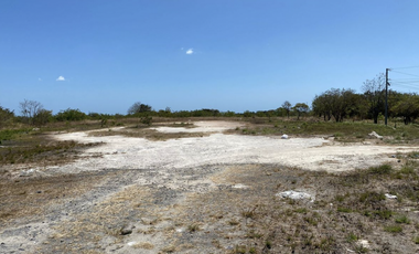 SE VENDE TERRENO PLANO EN SAN CARLOS FRENTE A VIA INTERAMERICANA