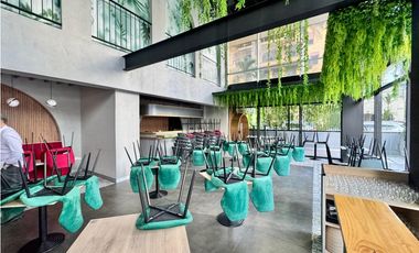 ALQUILER LOCAL COMERCIAL AVENIDA BALBOA LISTO PARA OCUPAR 100M2 CV