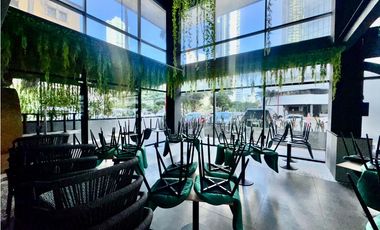 ALQUILER LOCAL COMERCIAL AVENIDA BALBOA LISTO PARA OCUPAR 100M2 CV