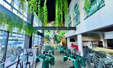 ALQUILER LOCAL COMERCIAL AVENIDA BALBOA LISTO PARA OCUPAR 100M2 CV